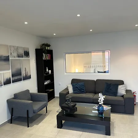 Melita Downtown Seaview شقة