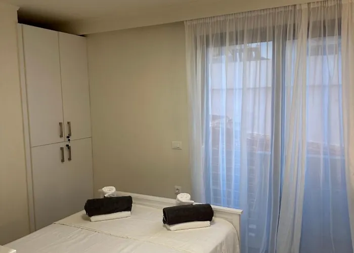 Melita Downtown Seaview Apartment