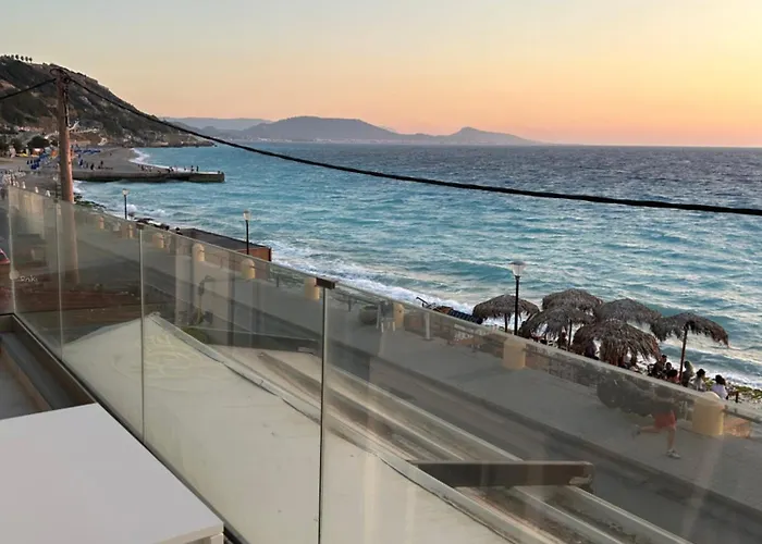 Melita Downtown Seaview Apartment *