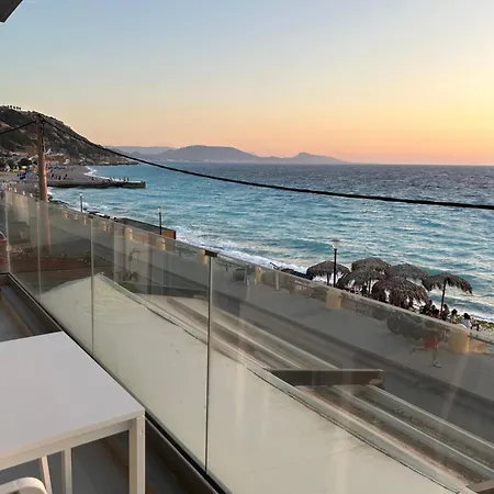 Melita Downtown Seaview Apartment *