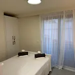 Melita Downtown Seaview Apartamento